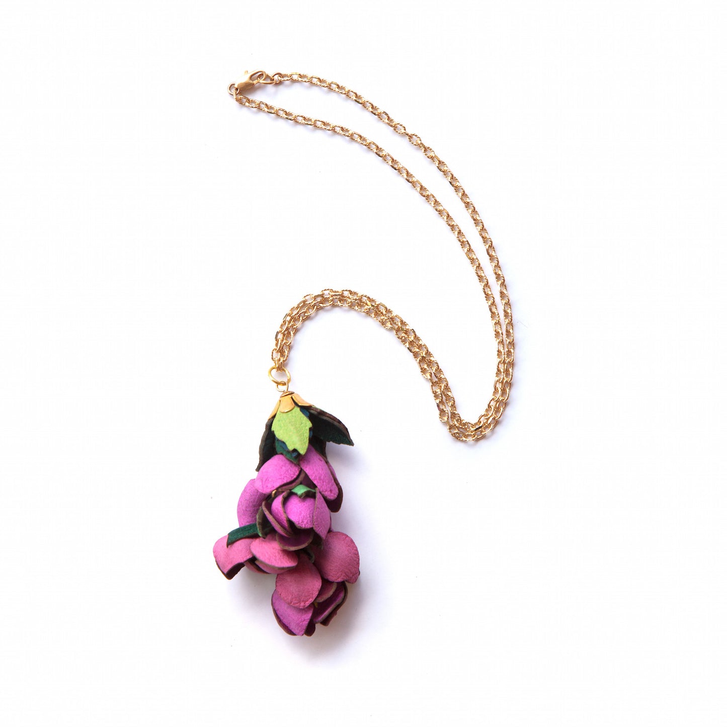 JUNGLE BLOSSOM . pendant