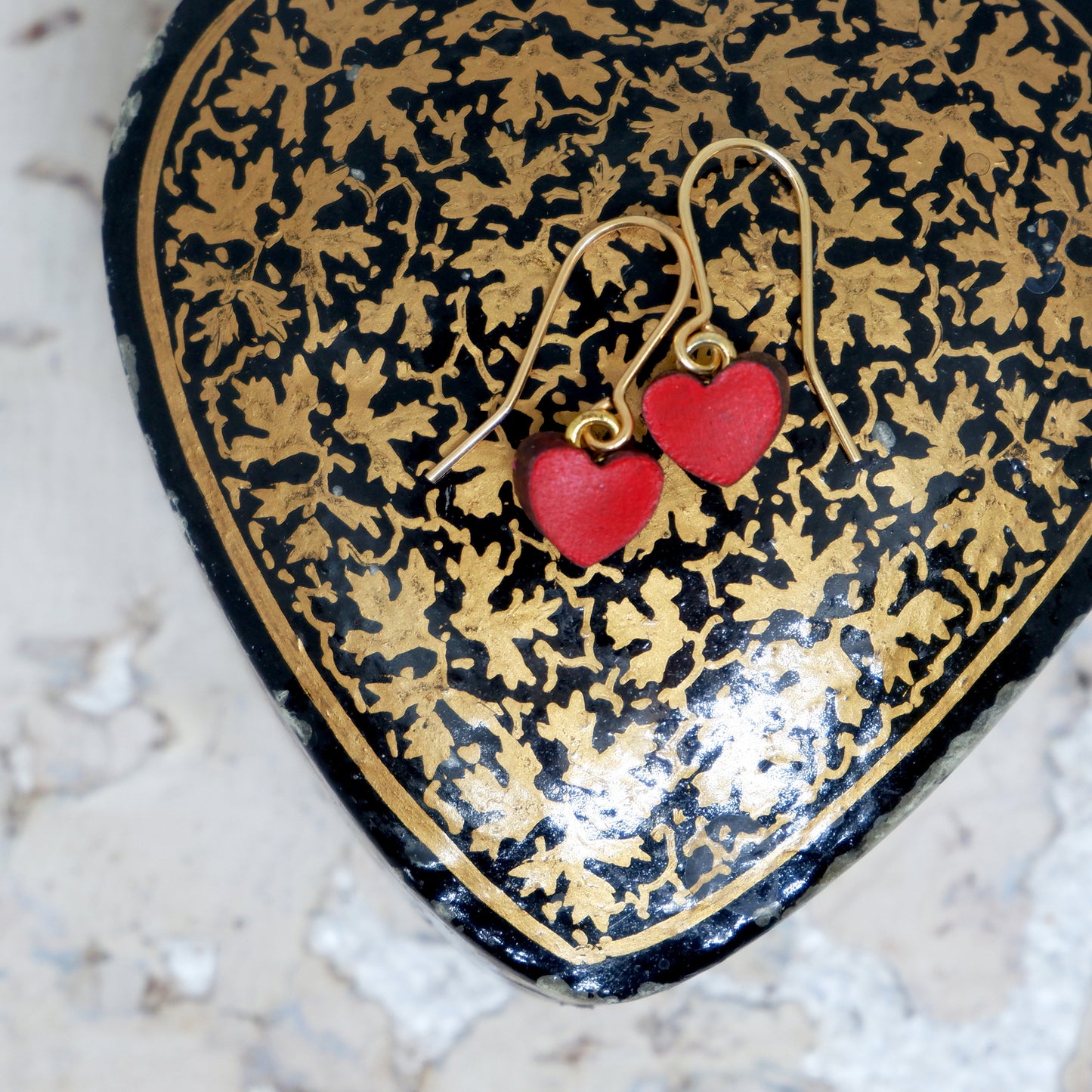 LOVE HEART . earrings