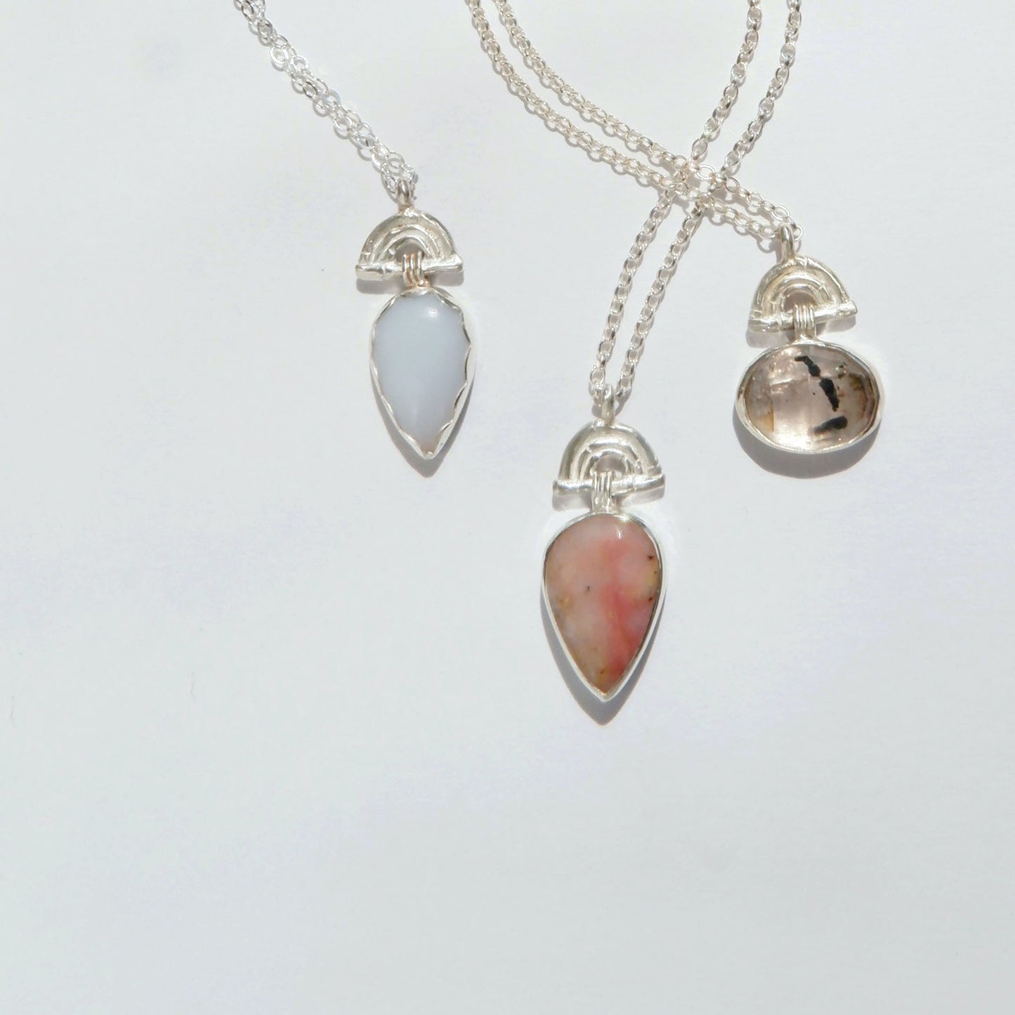 BAMBOO SUNRISE mini  . pendant  / Speckled Rose Quartz