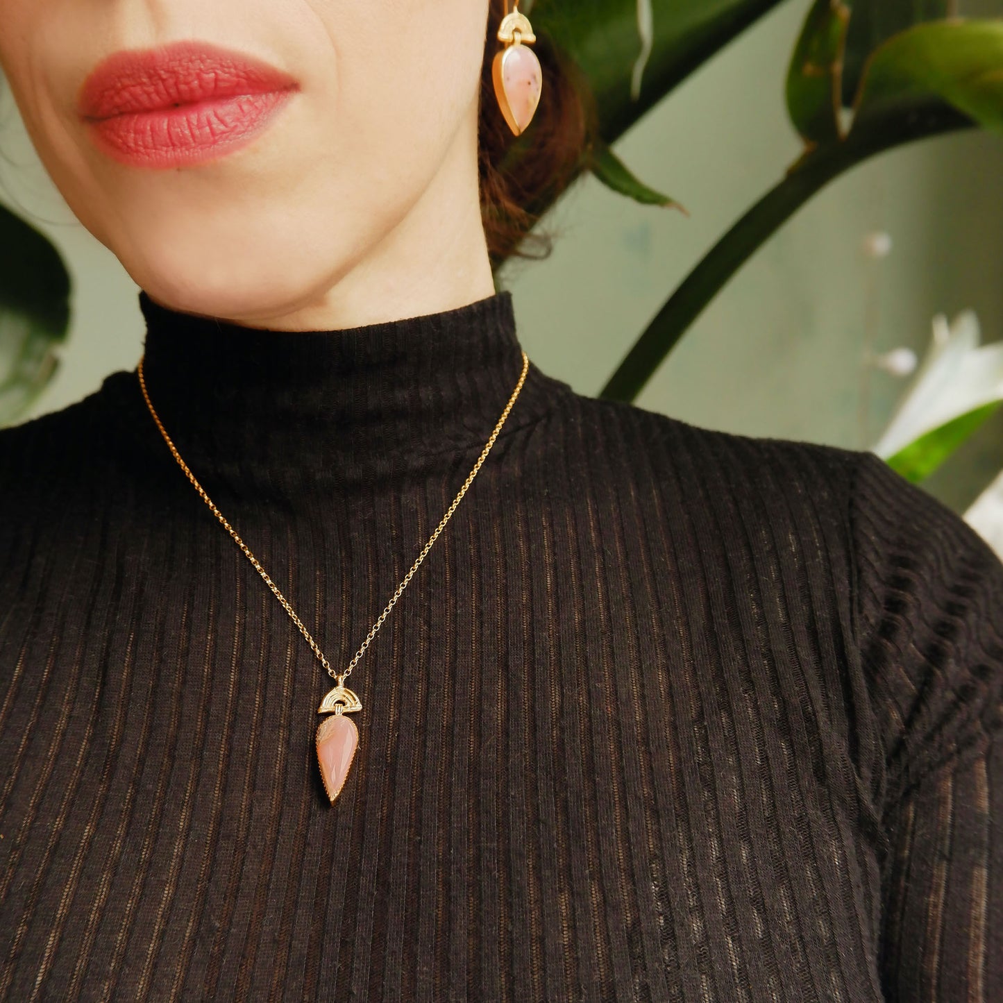 BAMBOO SUNRISE mini . pendant  / Pink Opal